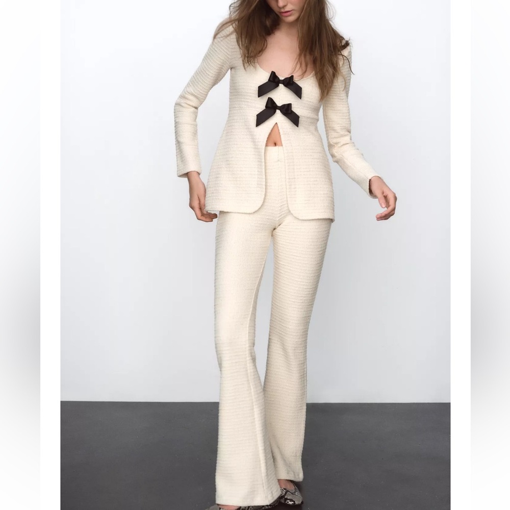 Zara 2 pieces Set Textured Bow Top & Flared Pants Cream NWT